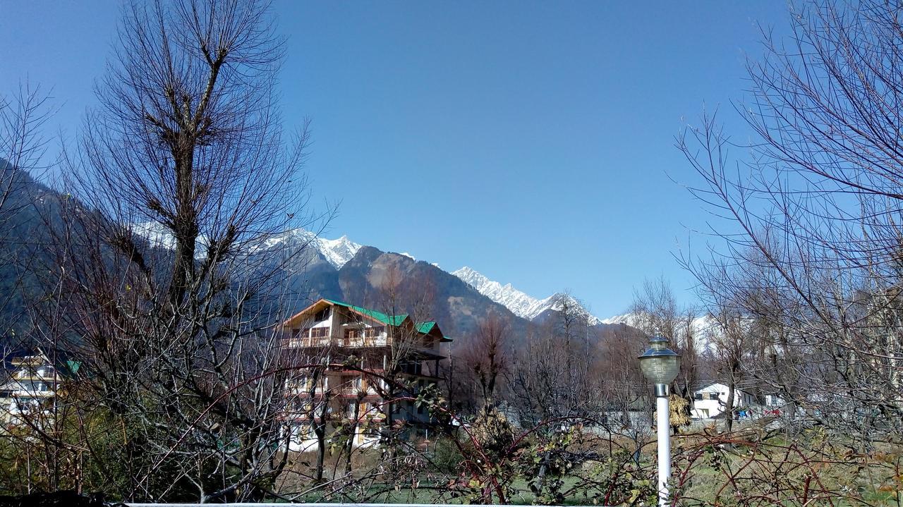 Hotel Mountain Inn Manāli Szoba fotó